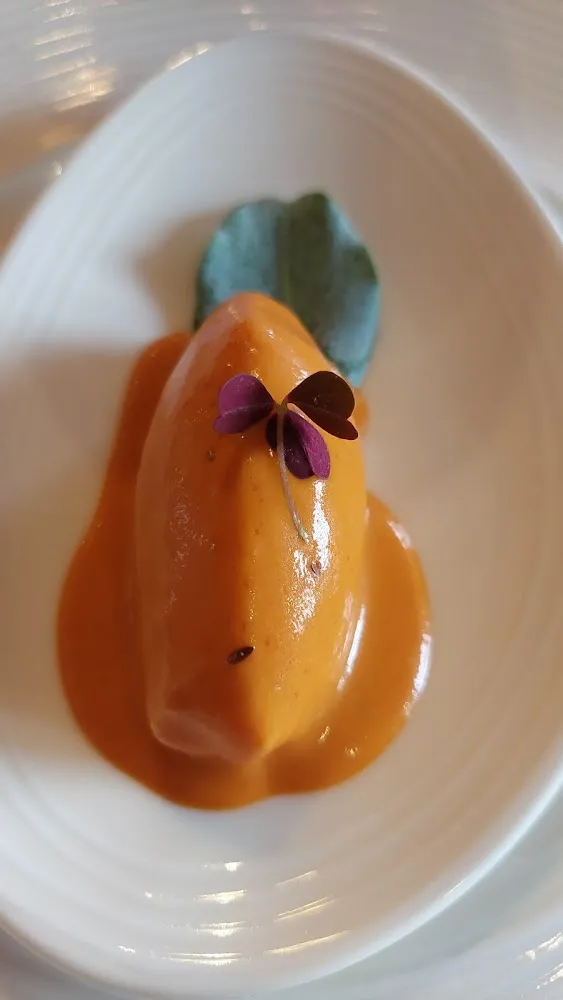 Quenelle de Barbu Jus Sur Le Vif Feuille D'huître
